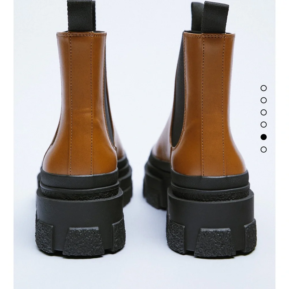 Zara low heeled textured lug ankle sole boots - Picture 4 of 7